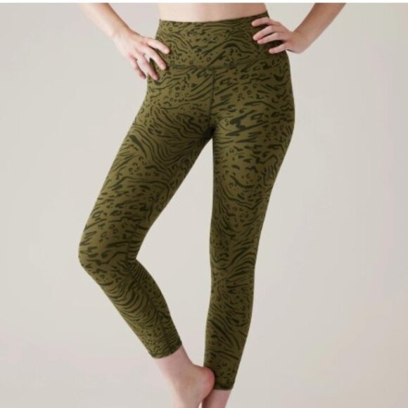 Athleta Women's XL Animal Print Olive Green High Rise Stretch Workout Leggings - Picture 1 of 5